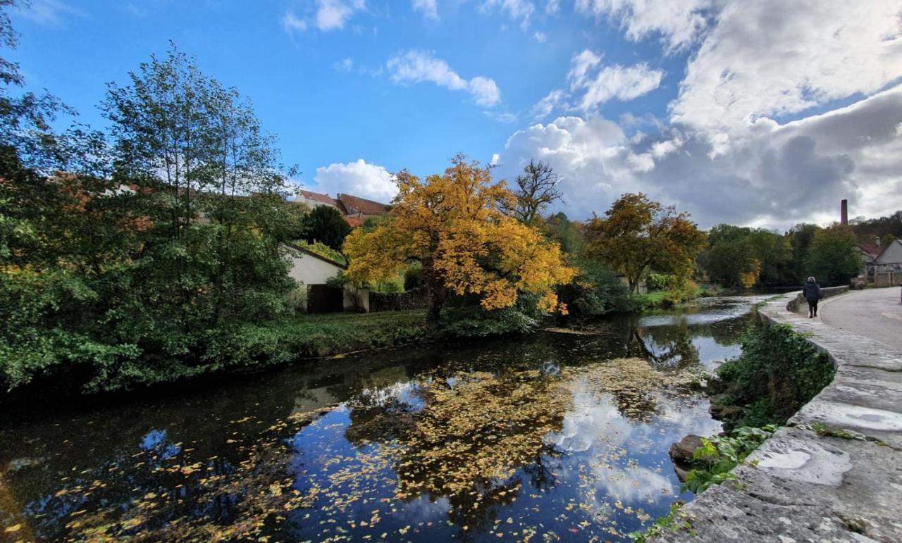 Vila Etape Du Pont Pinard Semur-en-Auxois Exteriér fotografie