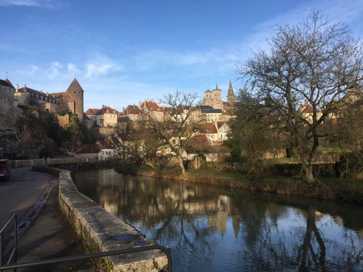 Vila Etape Du Pont Pinard Semur-en-Auxois Exteriér fotografie